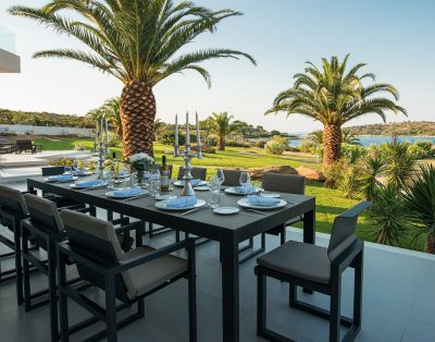 Villa Corina